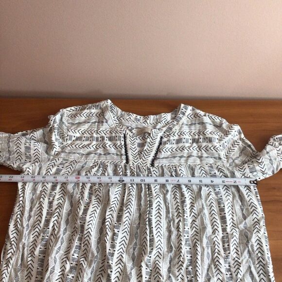 Women’s Loft Geometric Print Peasant Top Size‎ Large - Picture 5 of 8